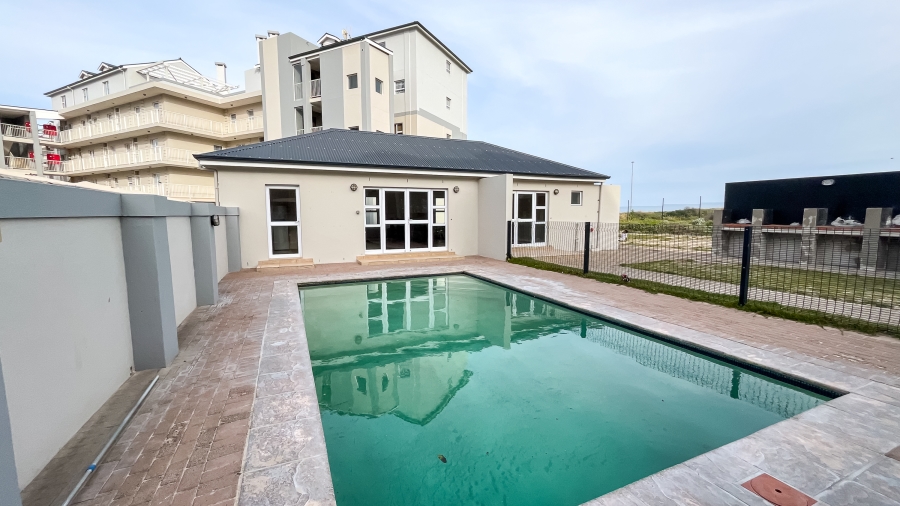 2 Bedroom Property for Sale in Muizenberg Western Cape